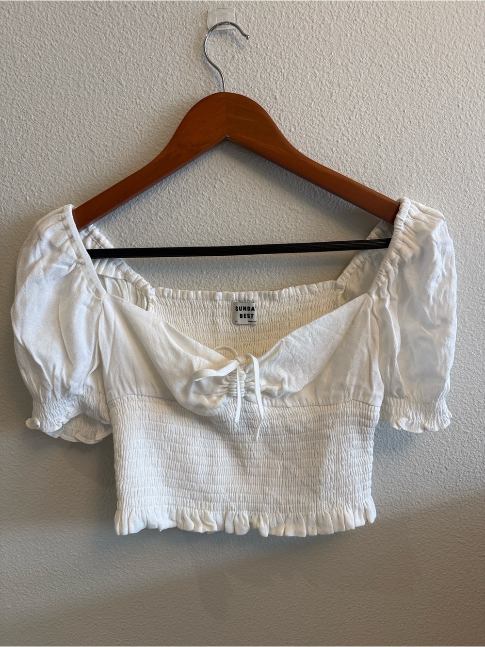 Aritzia Sunday Best White Smocked Puff-Sleeve Crop Top with Tie Front [XS]